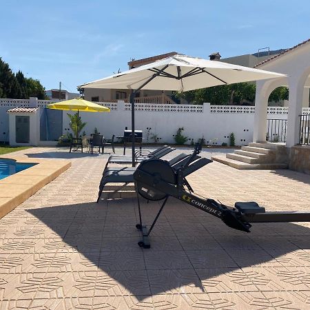Villa Con Piscina, Soleada, Tranquila Y Centrica Кальпе Экстерьер фото